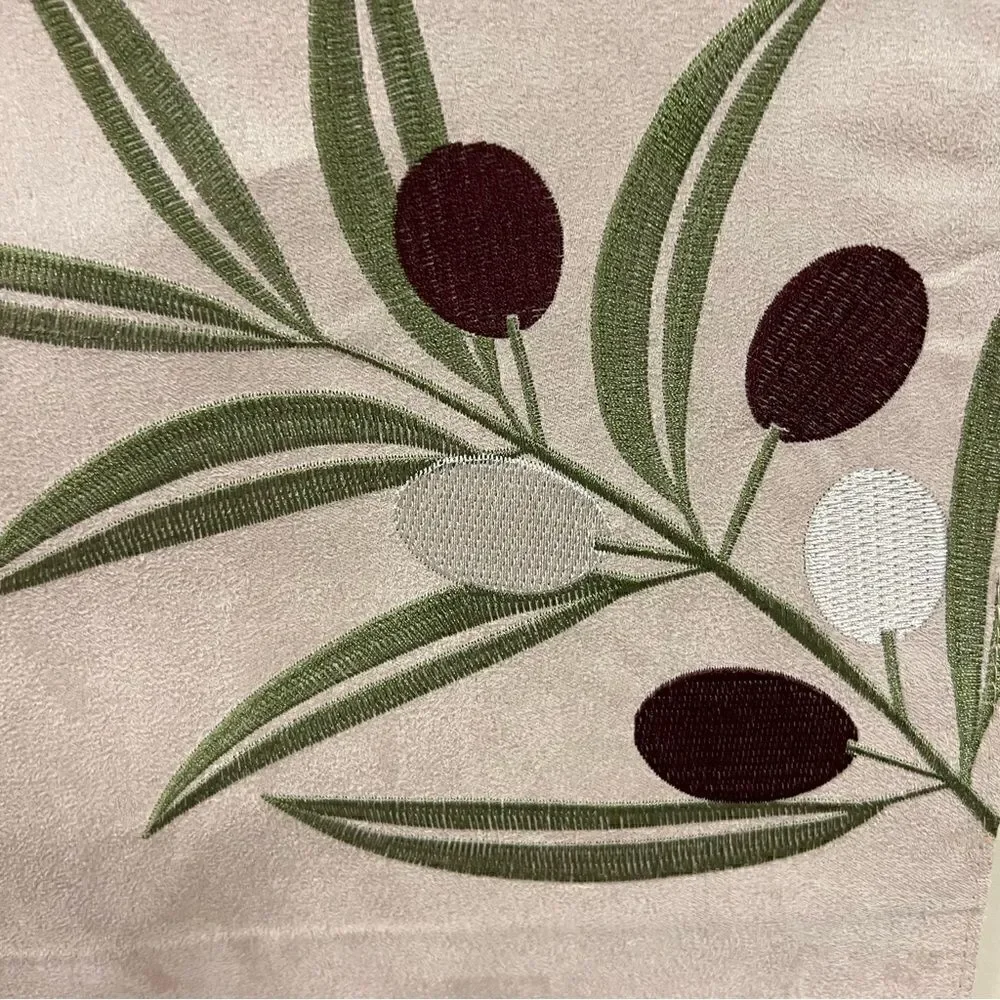 Sonoma 4 embroidered olive branch placemats.